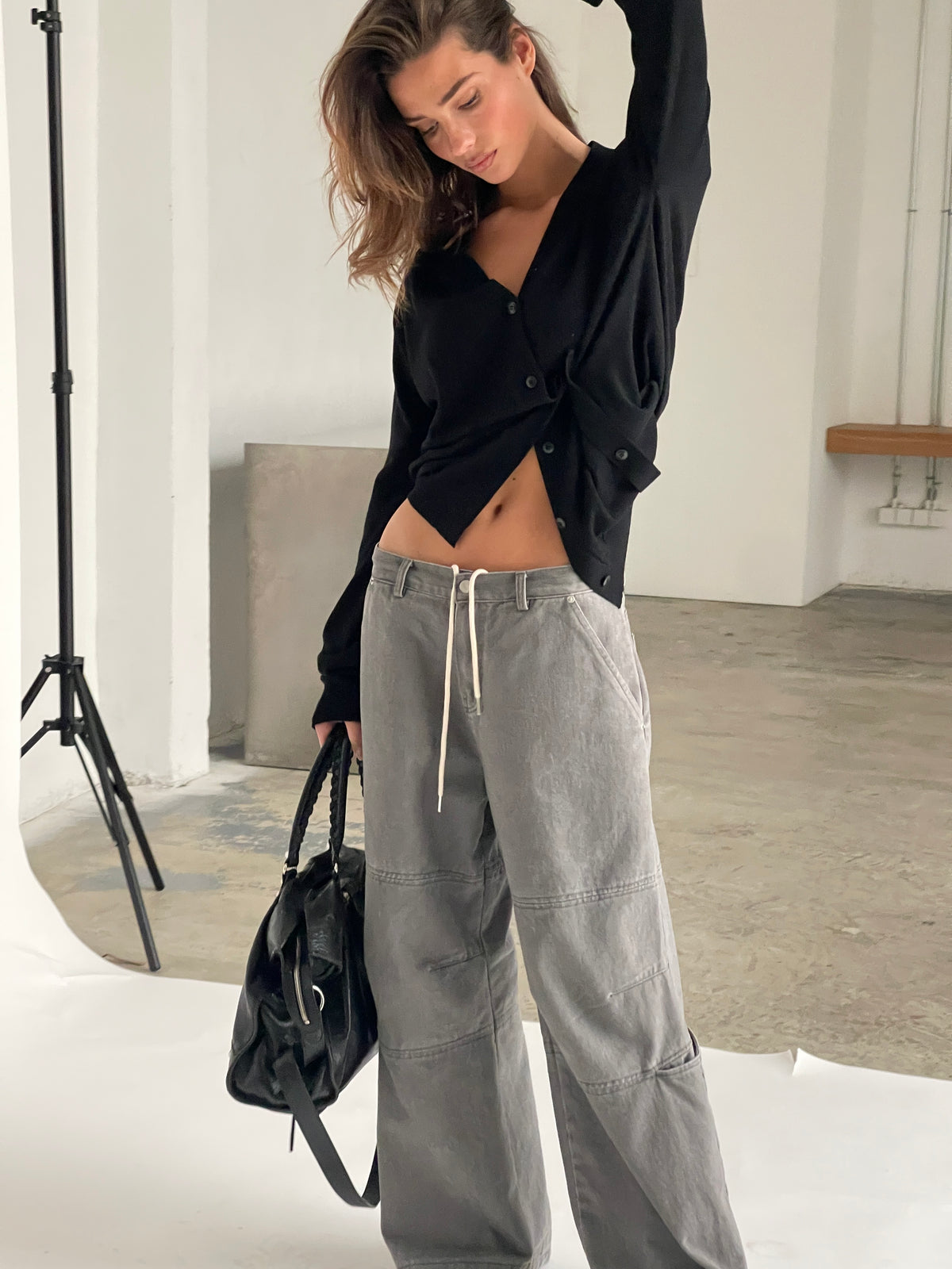 Side Buttoned Loose Cardigan Black