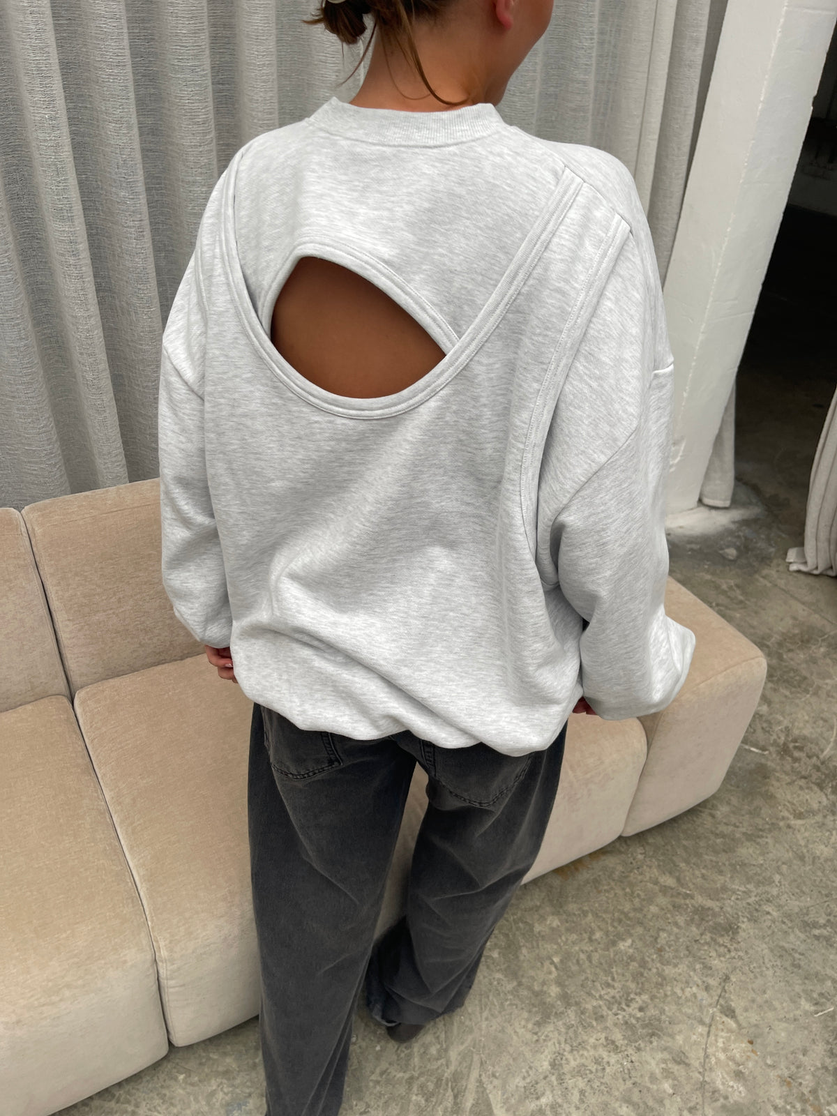 Open Back Sweater Grey Melange