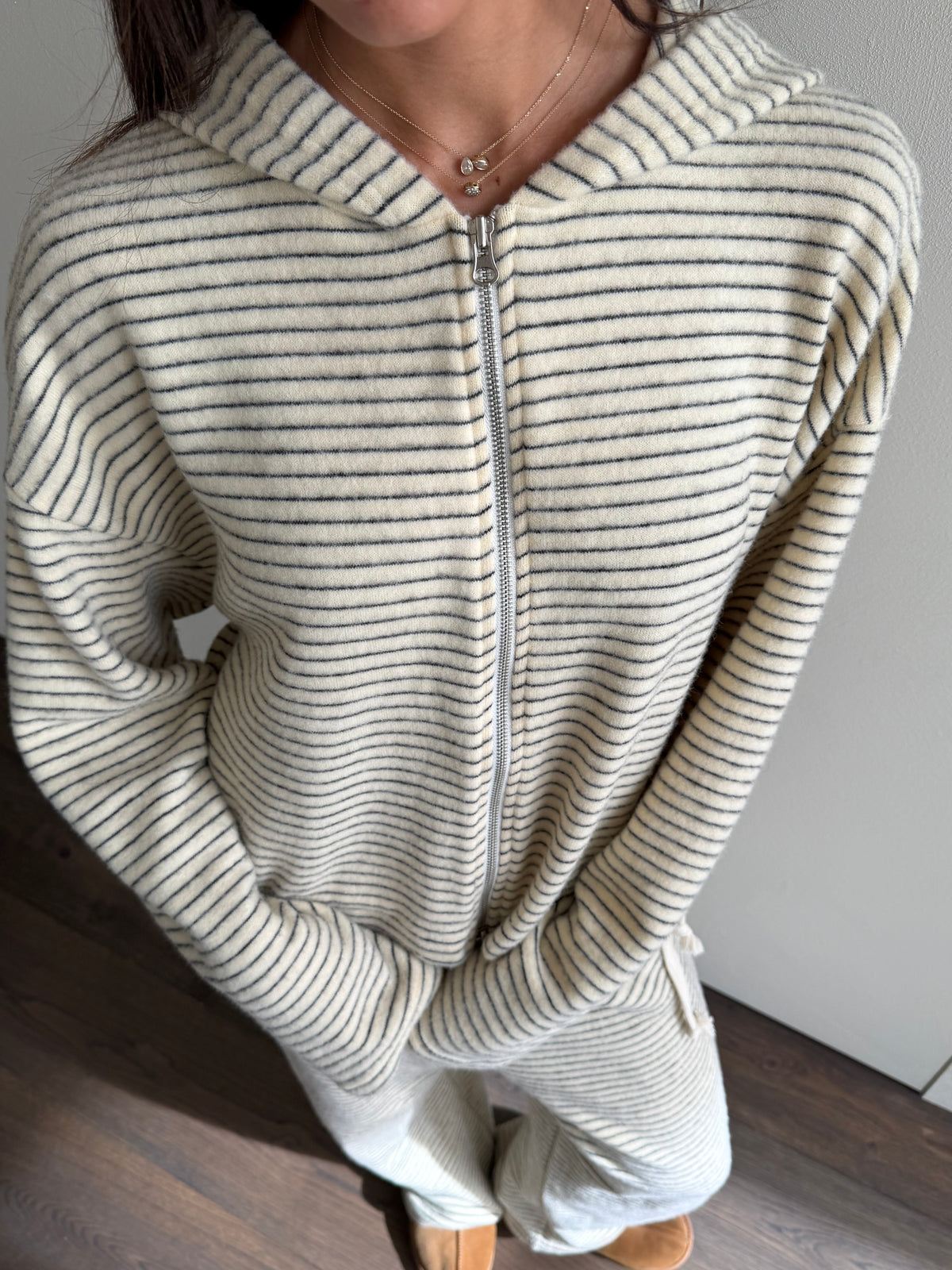 Soft Striped Zipped Lounge Vest Ivory