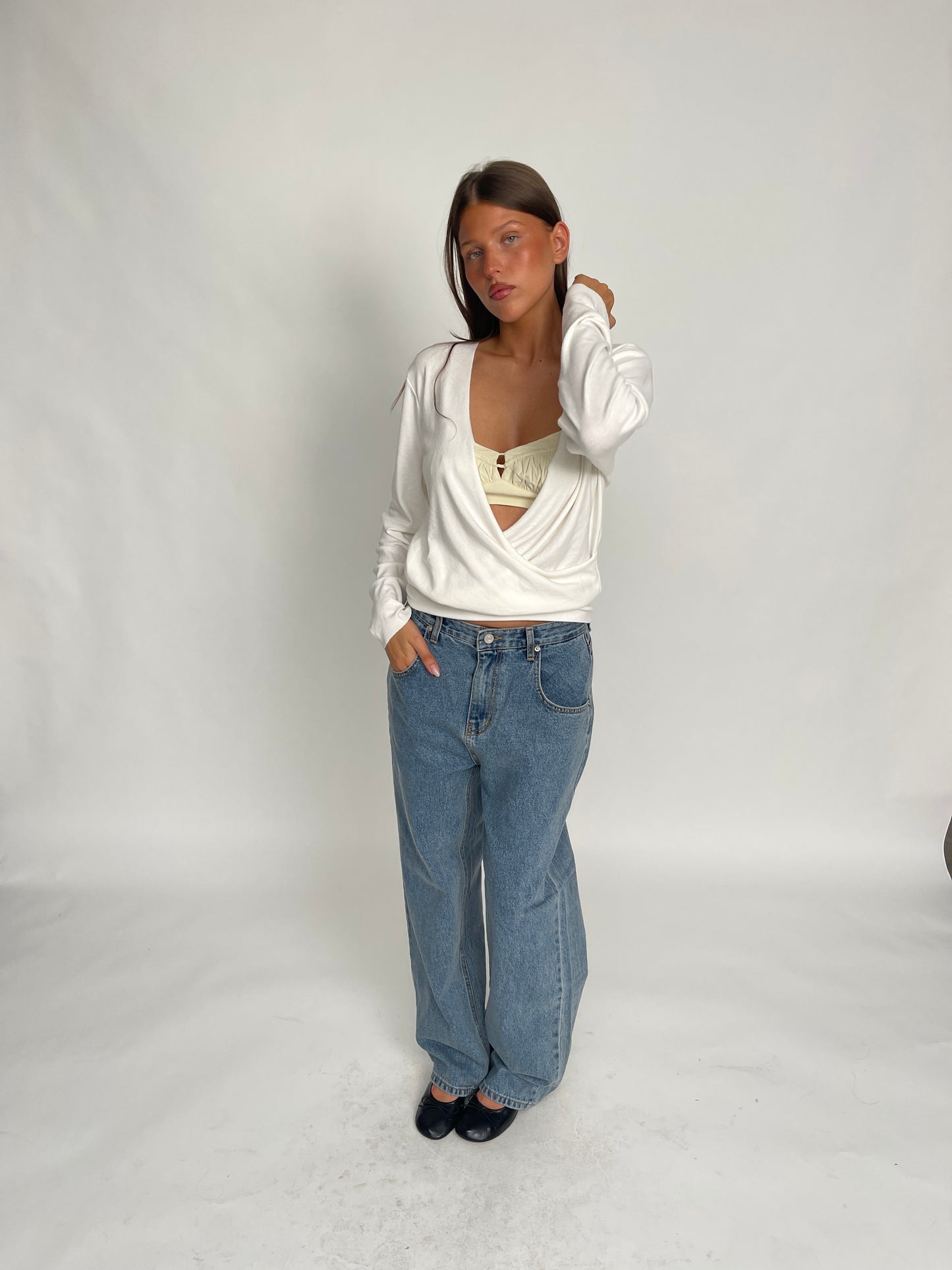 Reversible V-neck Longsleeve White