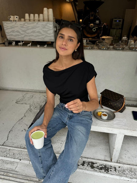 Ans Dotsloevner Shoulder Tops Black（ANS DOTSLOEVNER
