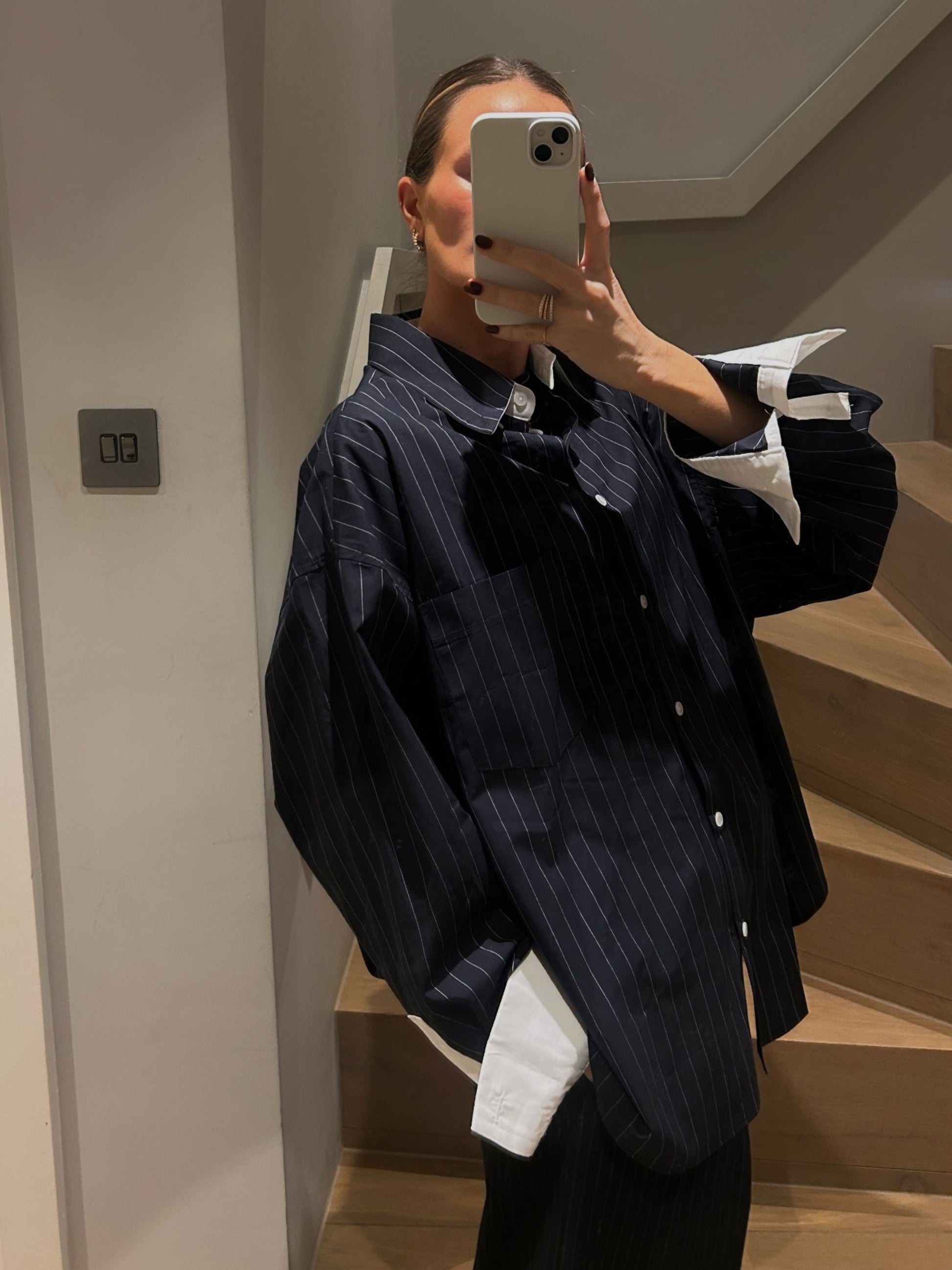 Contrast Lined Pinstriped Shirt Dark Blue The Room Antwerp Contrast Lined Pinstriped Shirt Dark Blue The Room Antwerp