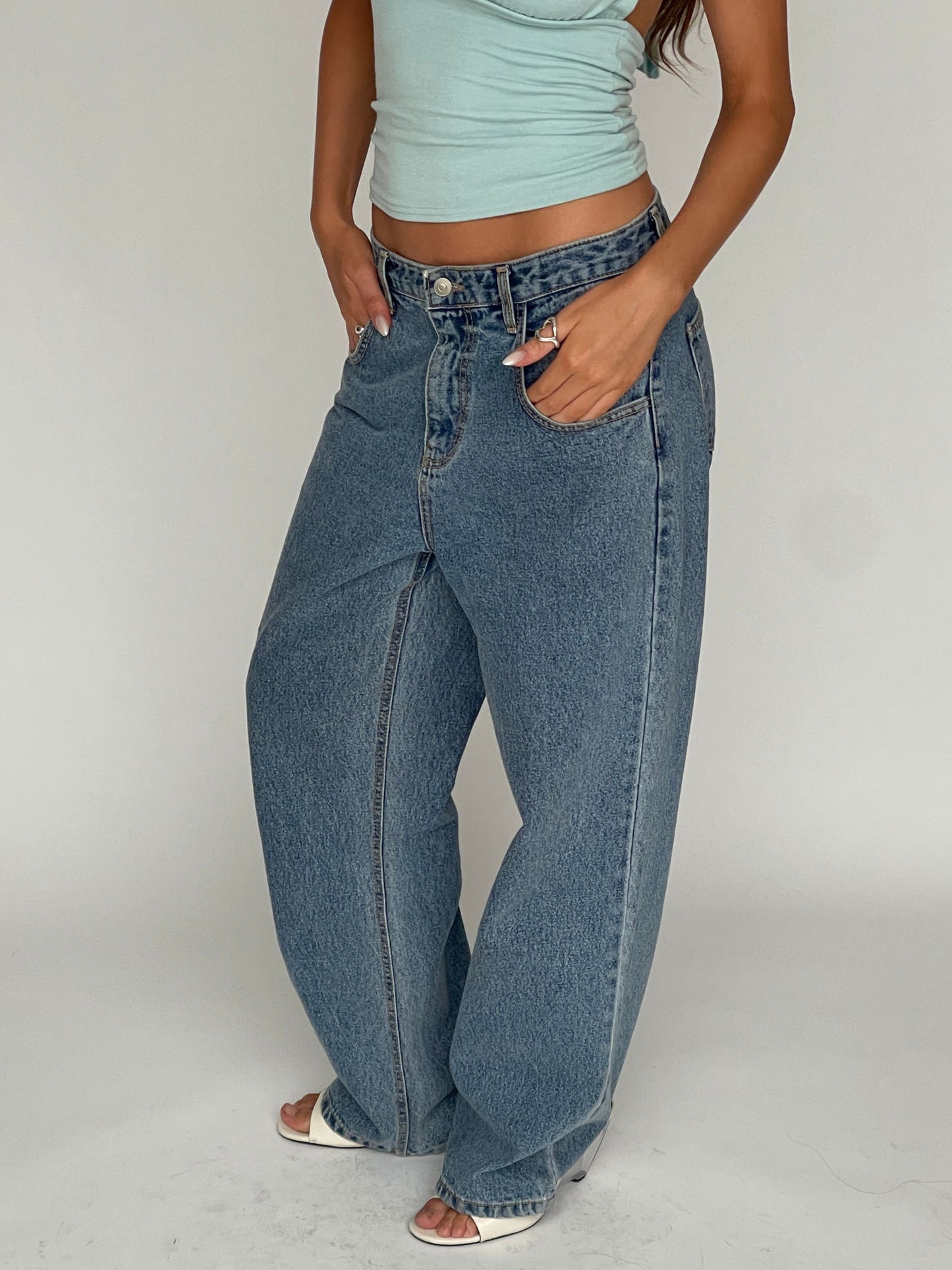 1m70 - small