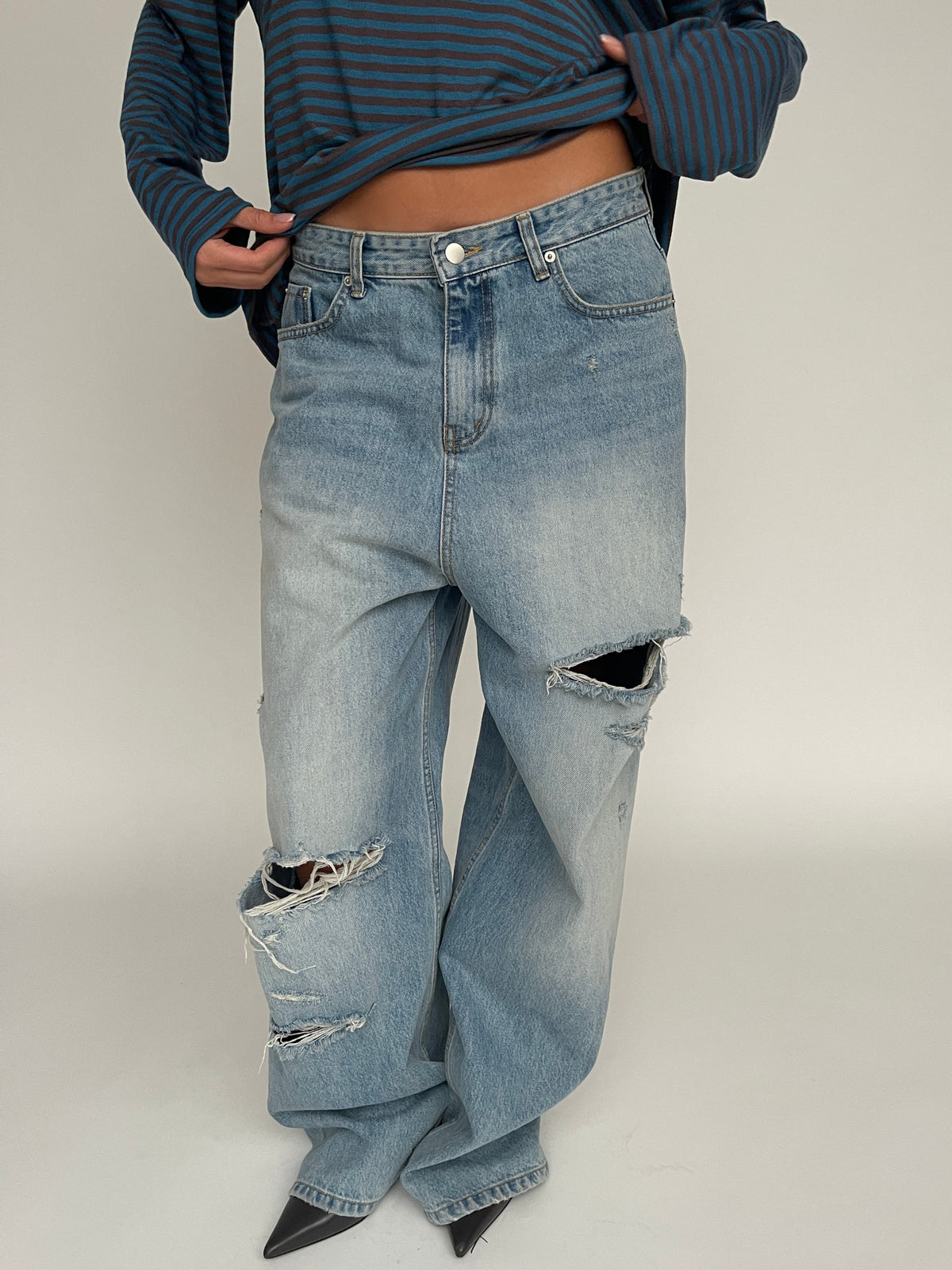 Baggy Distressed Jeans Light Blue