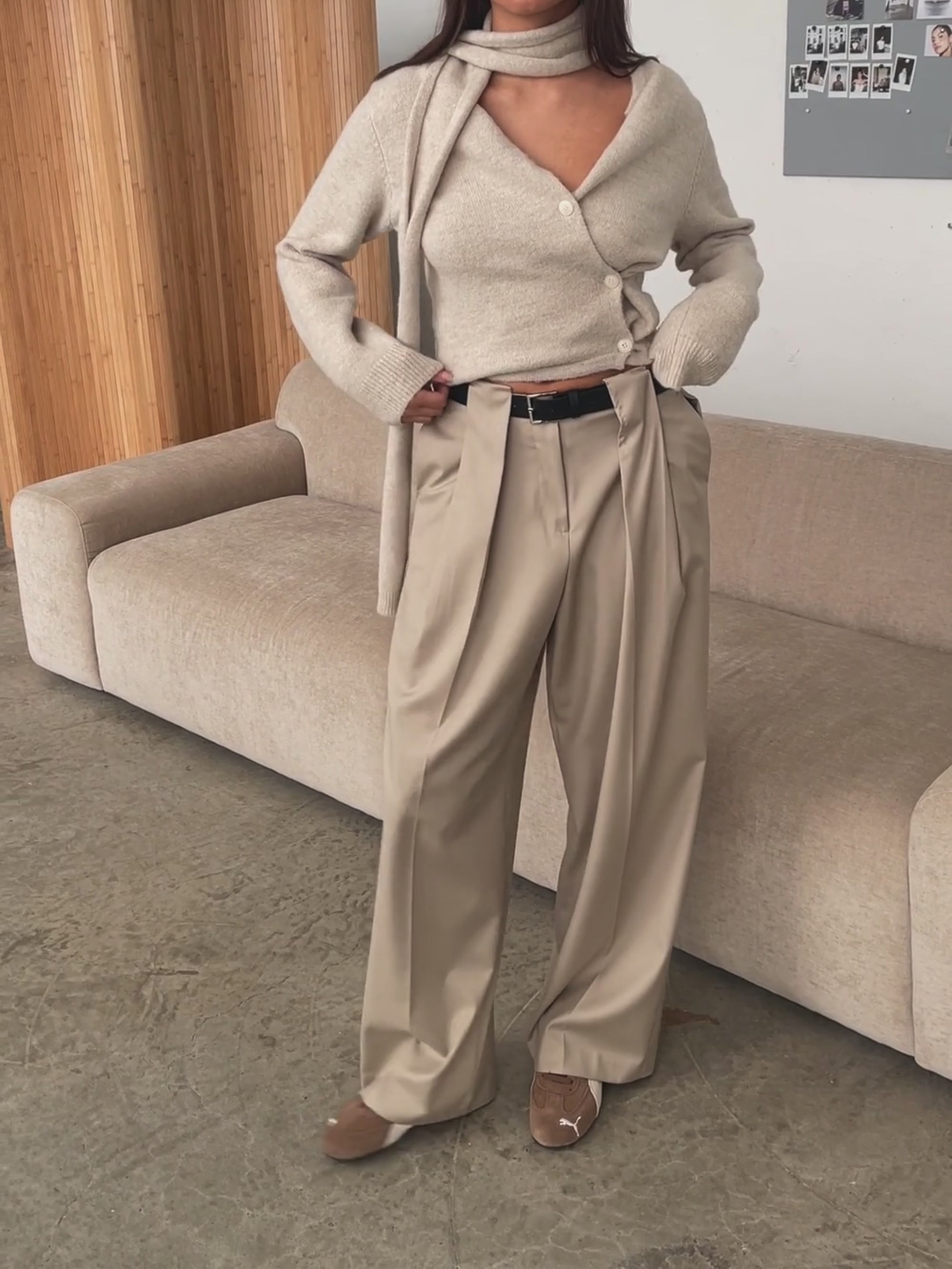 Front Pleated Belted Pants Sand – The Room Antwerp