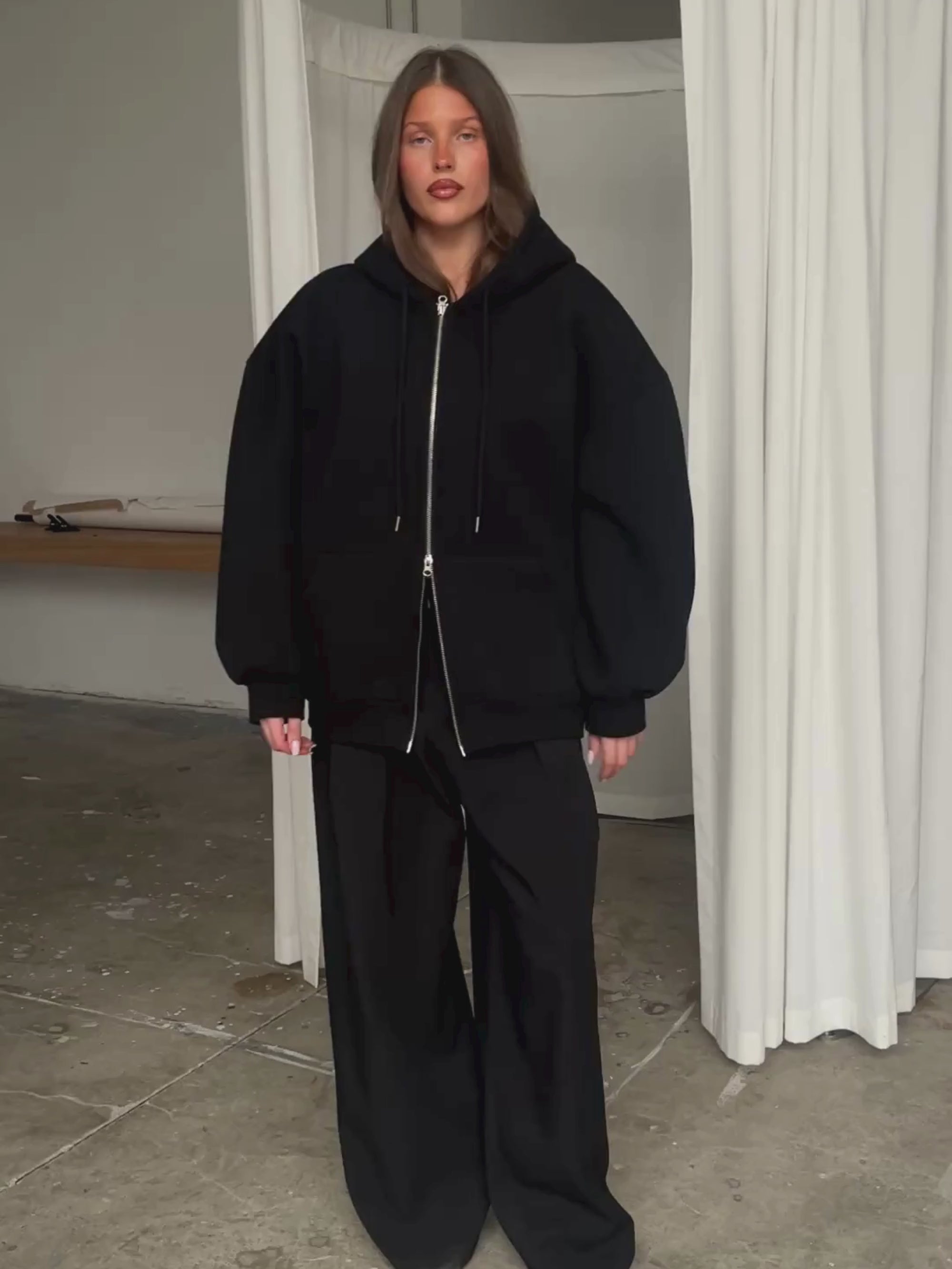 Oversized Hooded Vest Black – The Room Antwerp