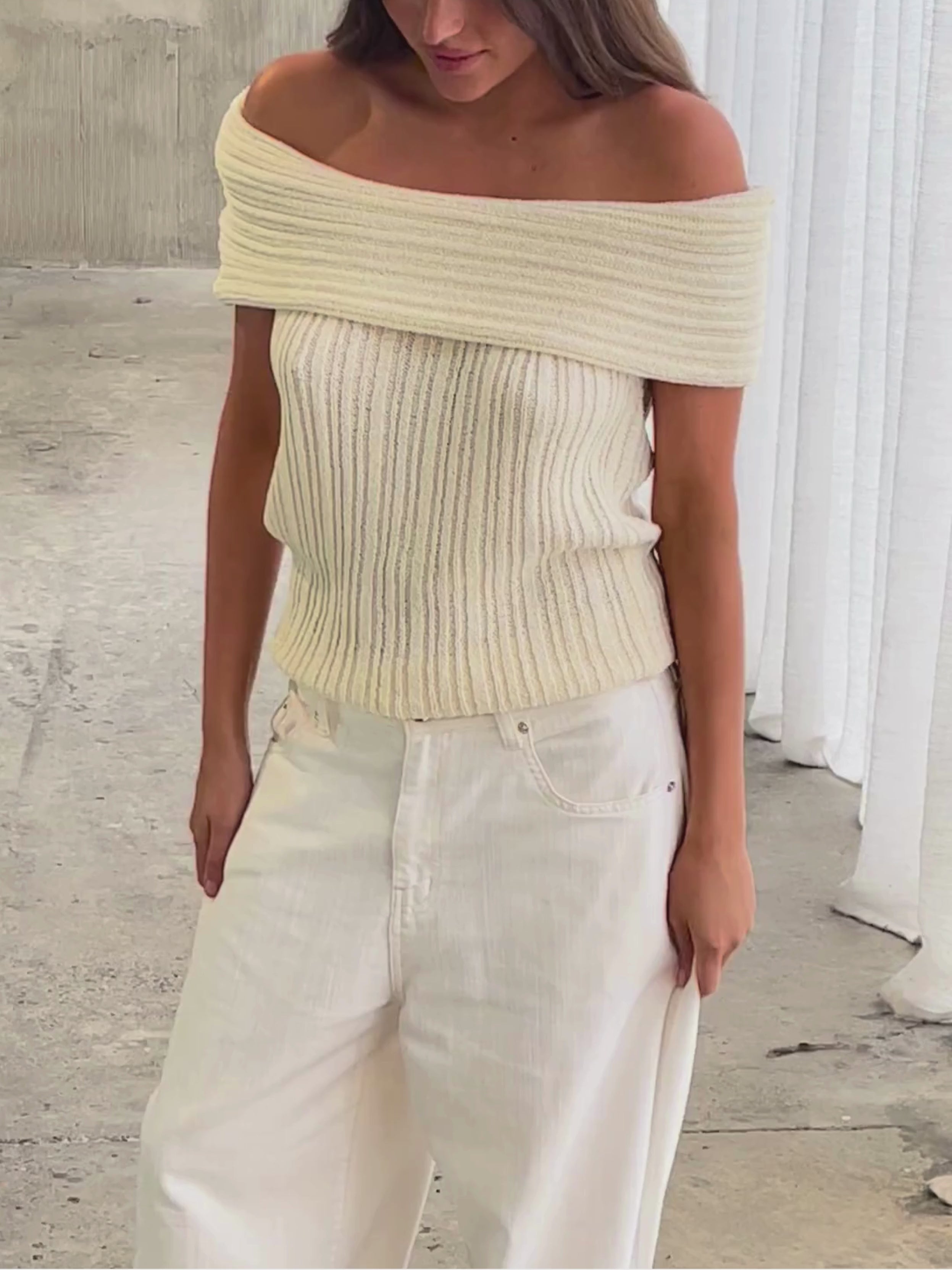 トップス ANDWANG Off shoulder over knit White PhotoApr222024_41507PM_1_1024x